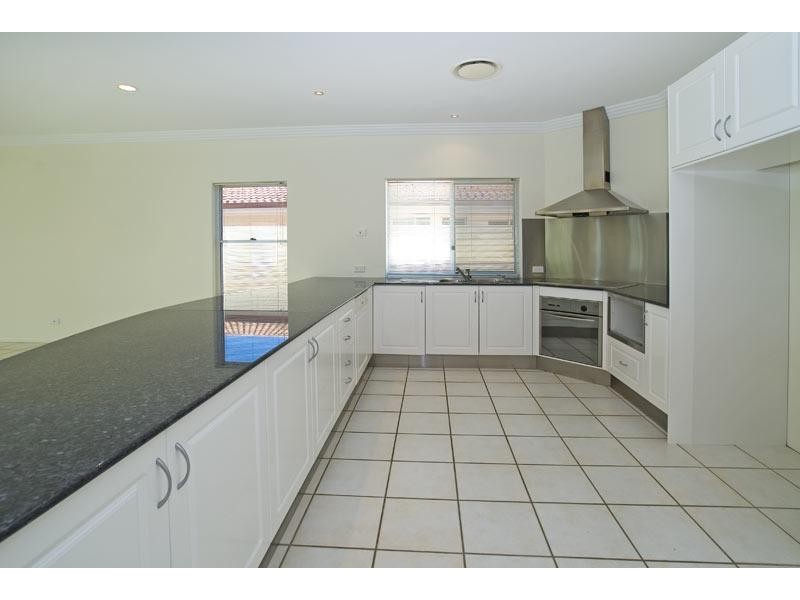 Broadbeach Waters QLD 4218