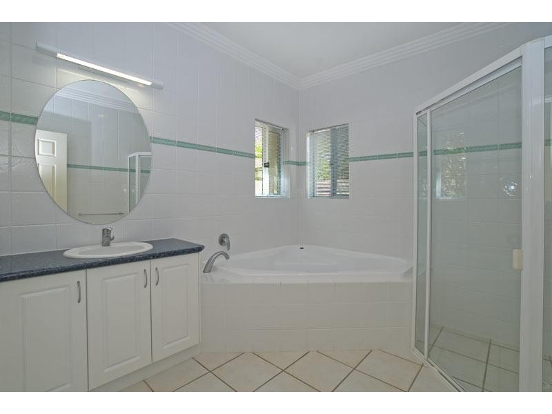 Broadbeach Waters QLD 4218