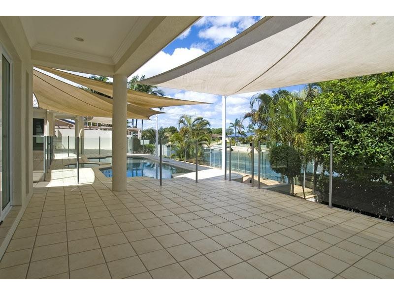Broadbeach Waters QLD 4218