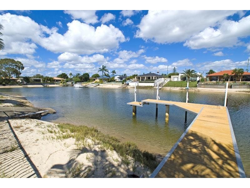Broadbeach Waters QLD 4218