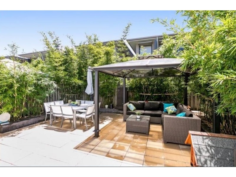 7/3 Elliott Street, Surfers Paradise QLD 4217