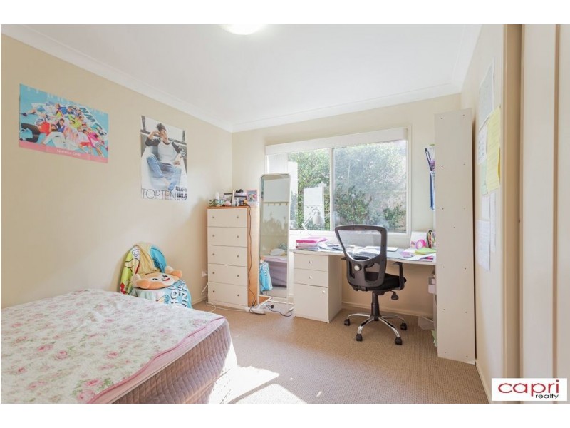 7 Rosegum Drive, Molendinar QLD 4214