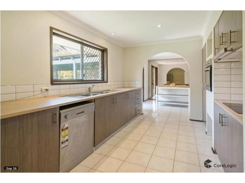 35 Currumburra Road, Ashmore QLD 4214