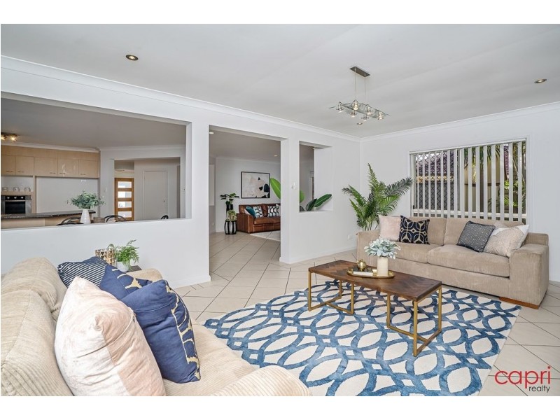 3 Wattlebrush Grove, Molendinar QLD 4214