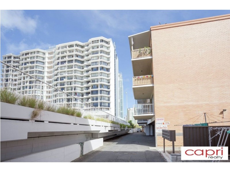 18/59A Peninsular Drive, Surfers Paradise QLD 4217