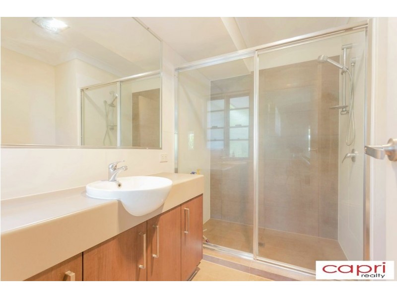 1/10 Prince Street, Southport QLD 4215