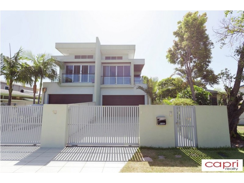 1/13 Oleander Avenue, Biggera Waters QLD 4216