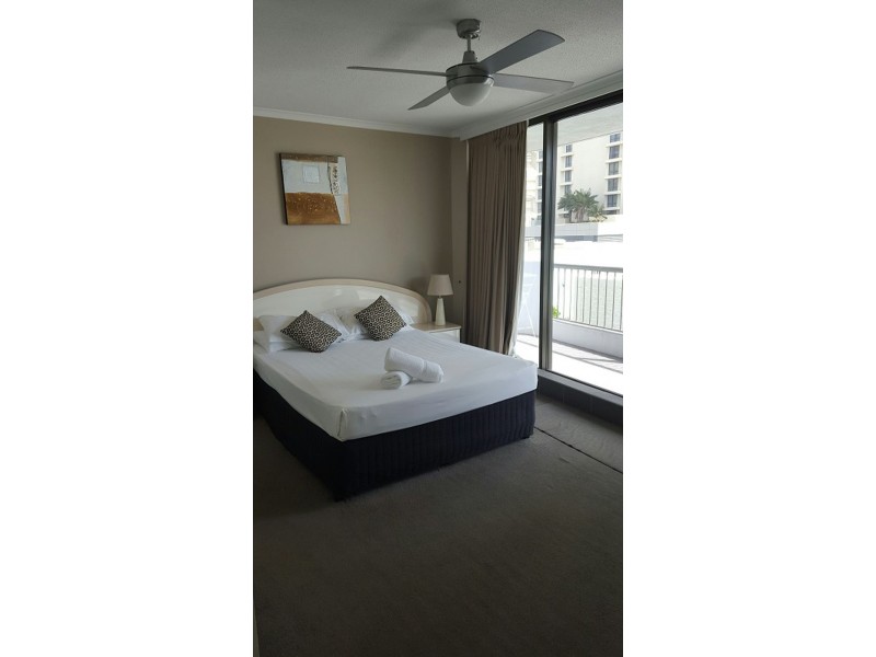 9 Trickett street, Surfers Paradise QLD 4217