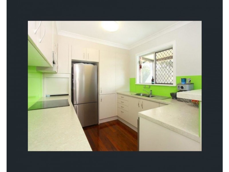 3 Kathleen Avenue, Southport QLD 4215