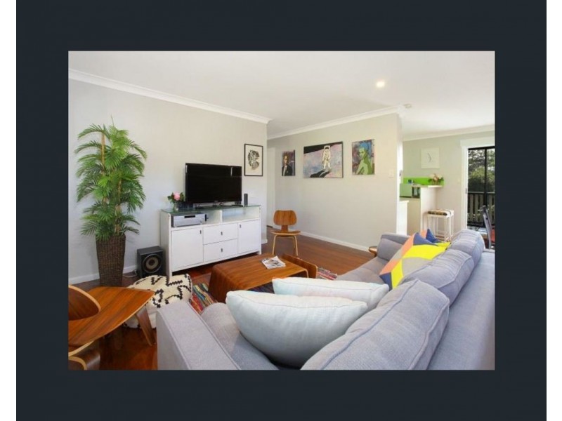 3 Kathleen Avenue, Southport QLD 4215