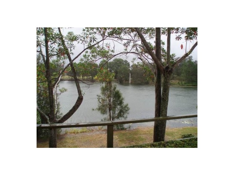 Clear Island Waters QLD 4226