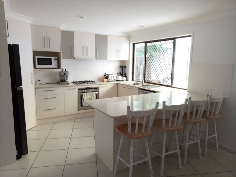 8 Cammeray Court, Robina QLD 4226