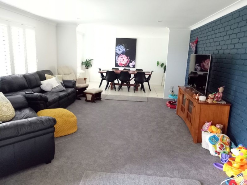 8 Cammeray Court, Robina QLD 4226