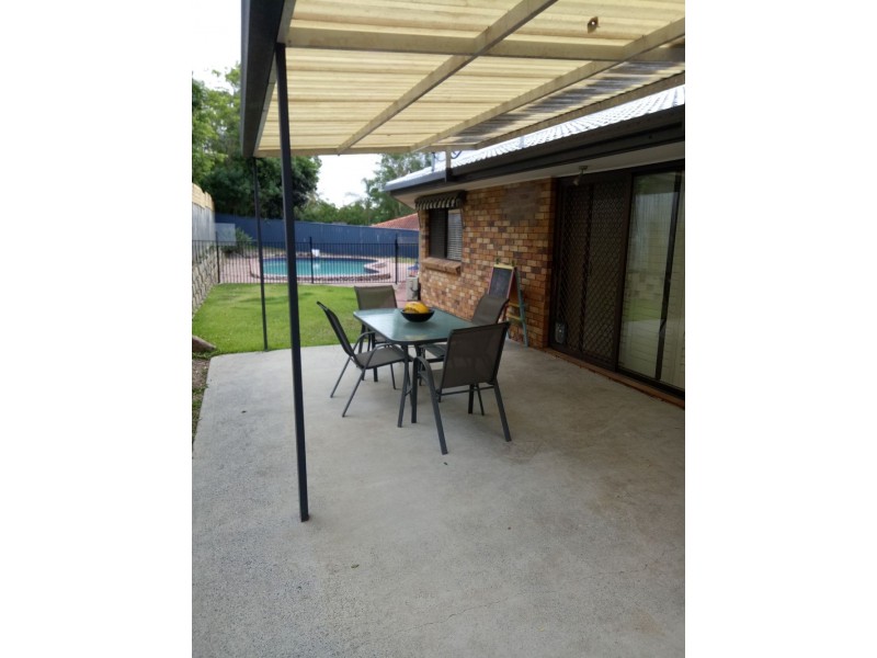 8 Cammeray Court, Robina QLD 4226