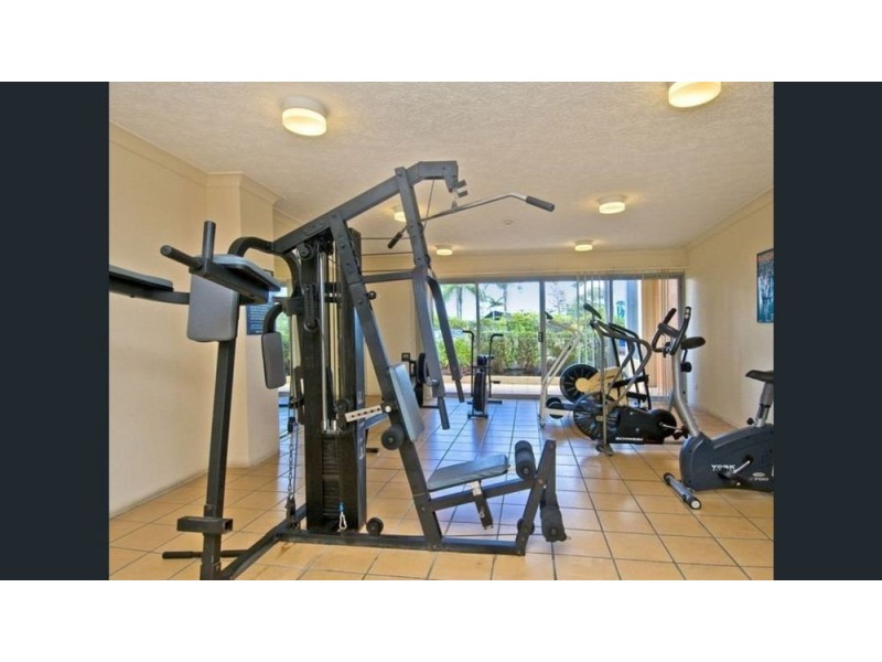 41/106 Marine Parade, Southport QLD 4215