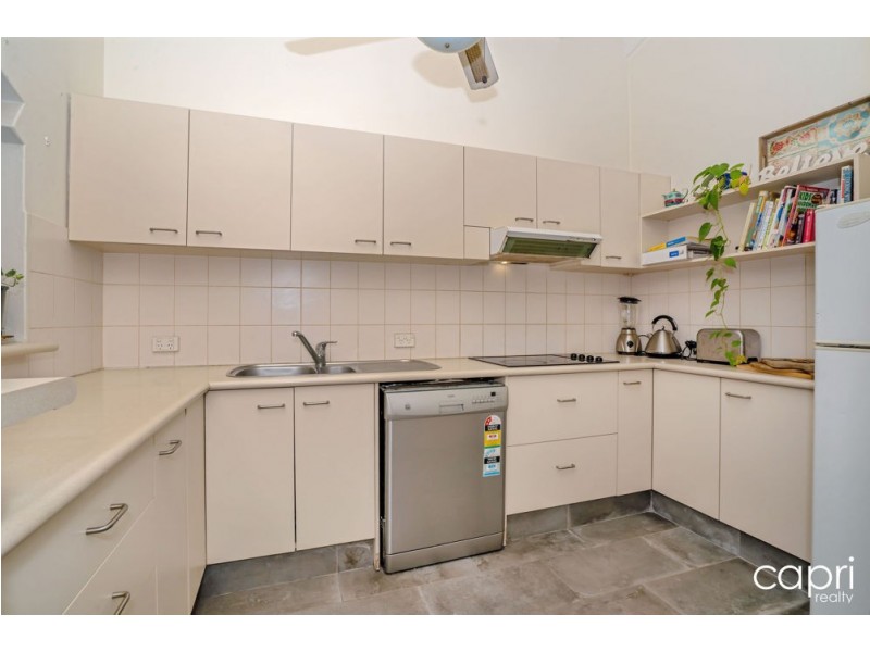 27/111 Salerno Street, Isle Of Capri QLD 4217