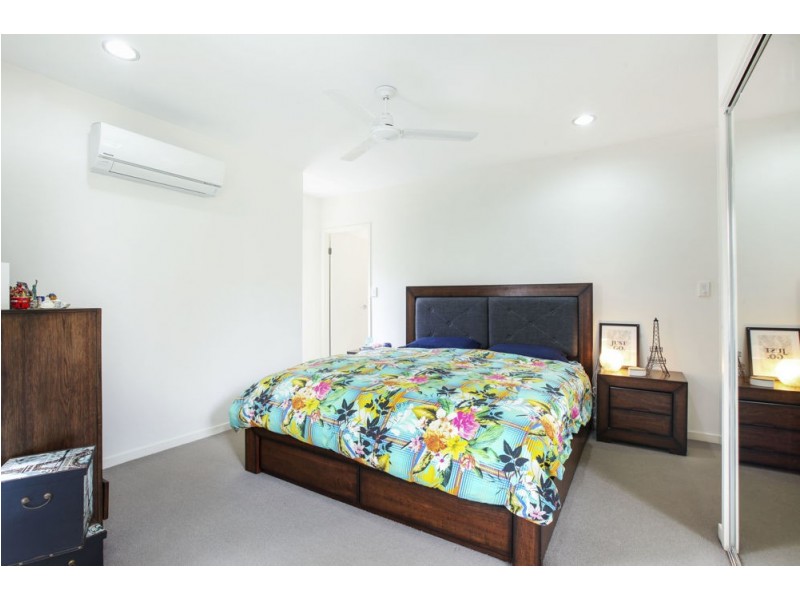 4/43 Anembo Street, Chevron Island QLD 4217