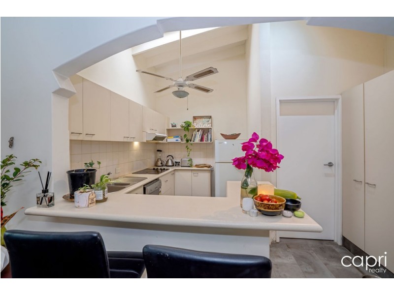 27/111 Salerno Street, Surfers Paradise QLD 4217