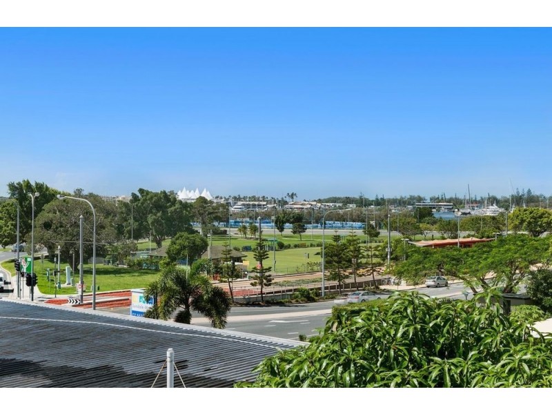 203/65 Bauer Street, Southport QLD 4215
