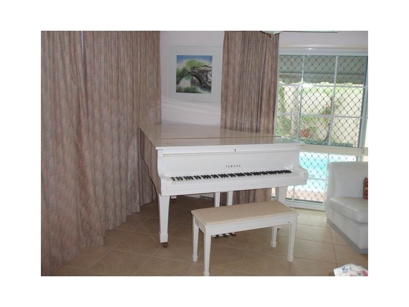 Isle Of Capri QLD 4217