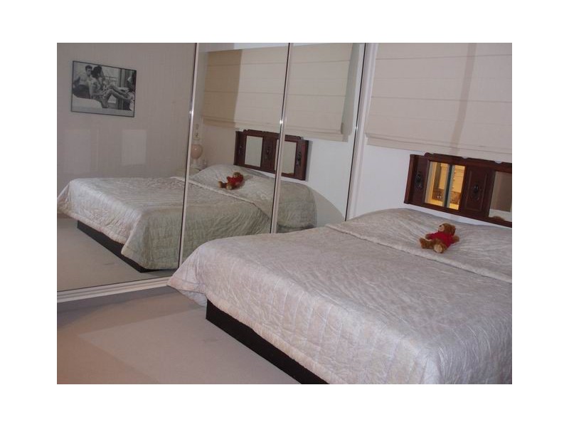 Isle Of Capri QLD 4217