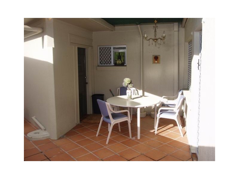 Isle Of Capri QLD 4217