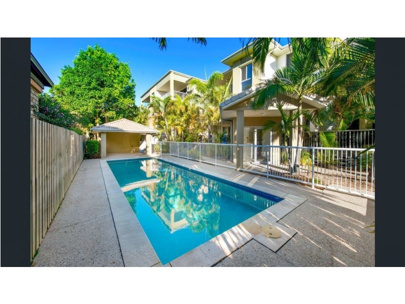 12/99 Muir Street, Labrador QLD 4215
