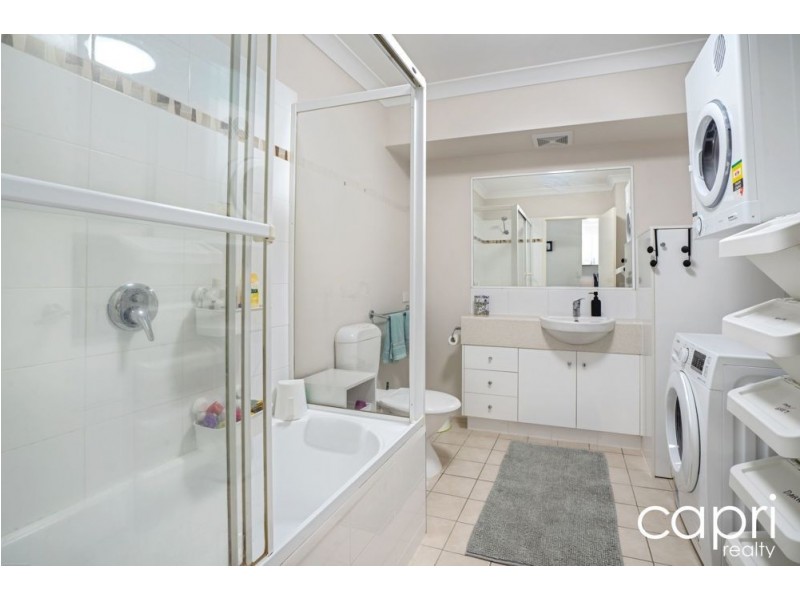 12/99 Muir Street, Labrador QLD 4215