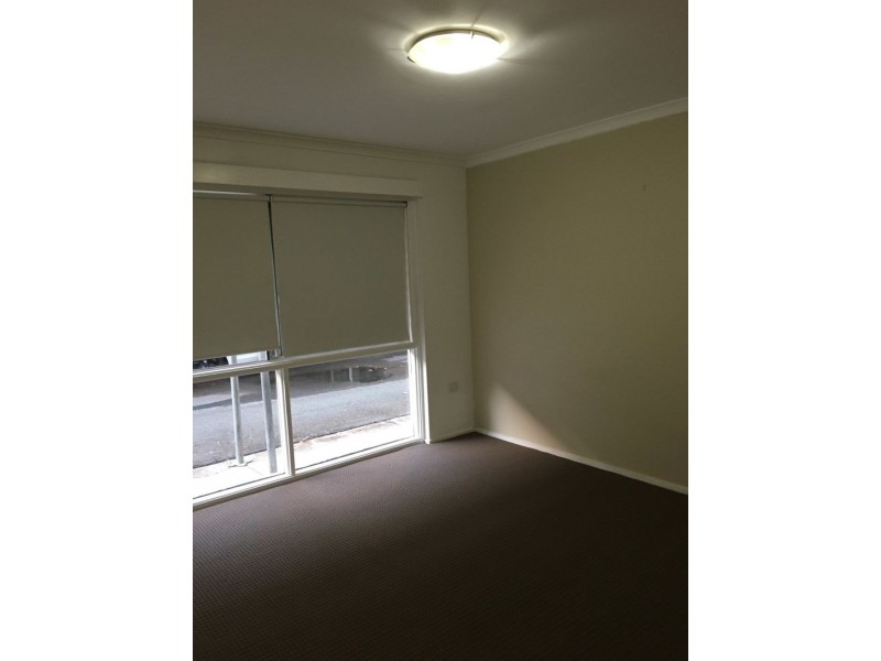 2/75 Old Burleigh Road, Surfers Paradise QLD 4217