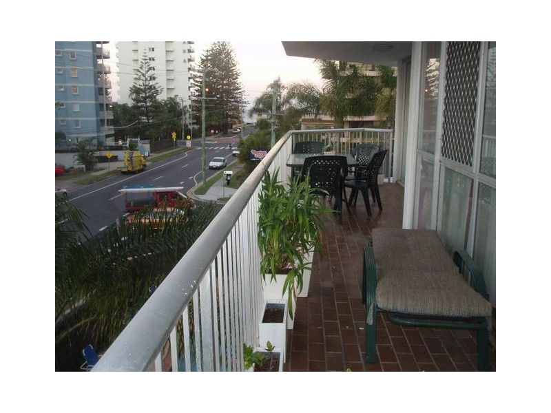 Surfers Paradise QLD 4217