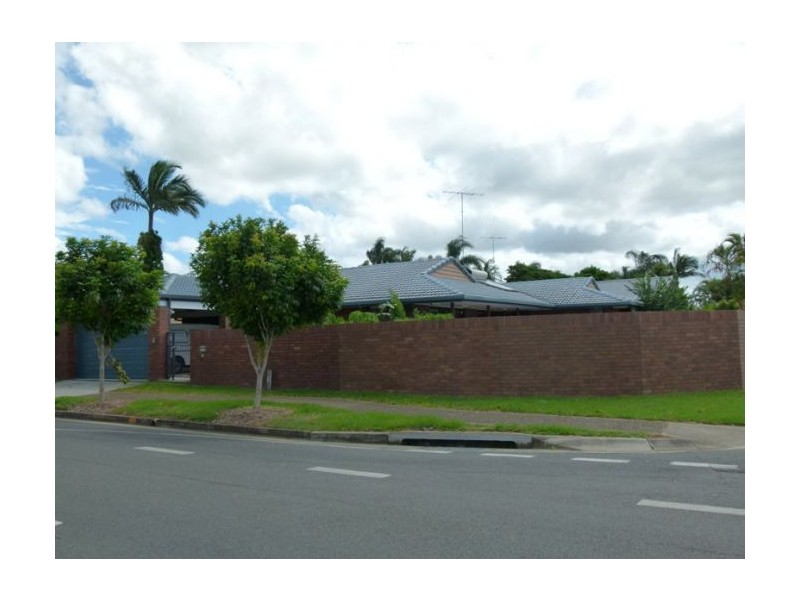 48 Campbell Street, Sorrento QLD 4217