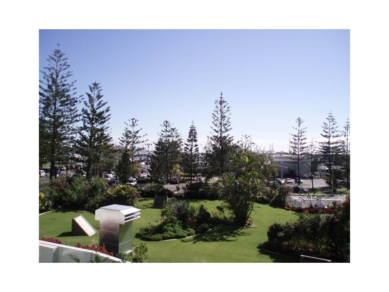 Main Beach QLD 4217