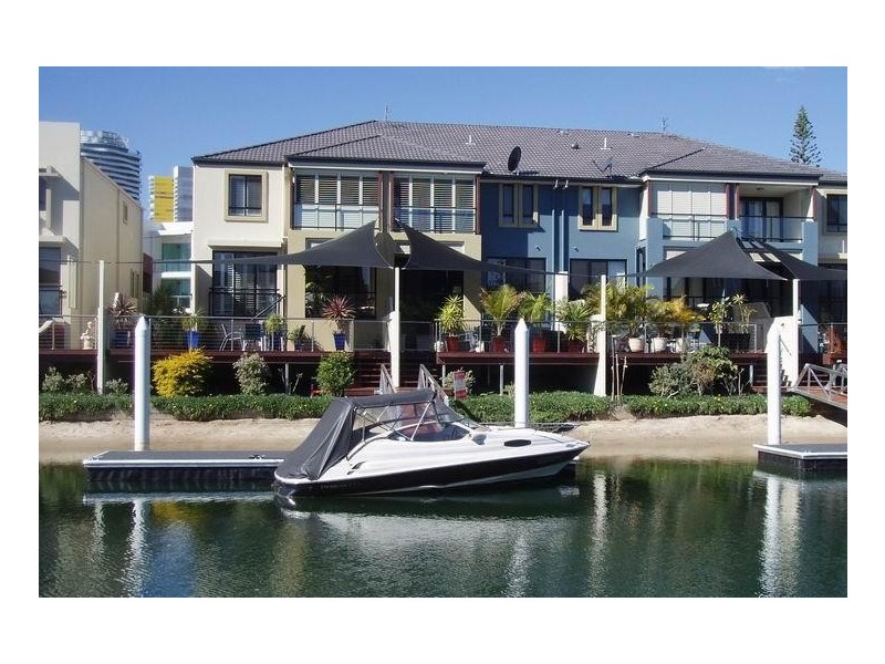 Broadbeach Waters QLD 4218