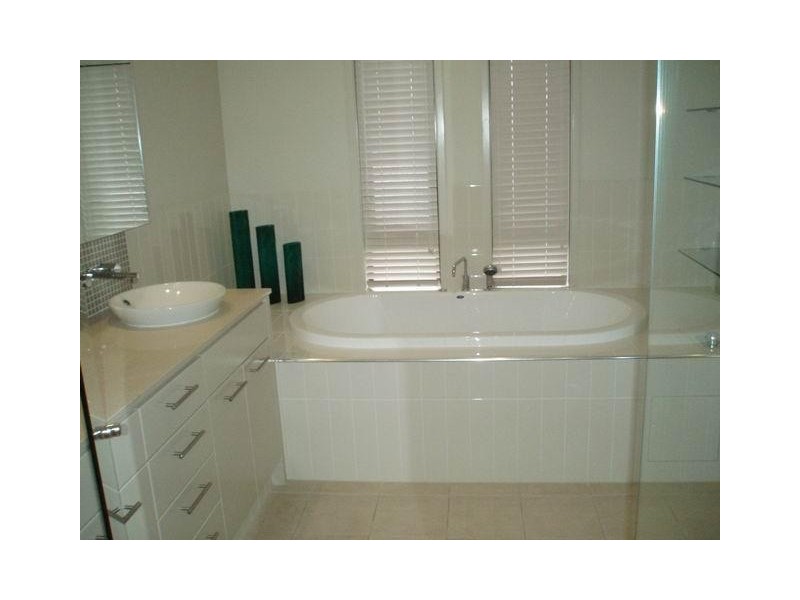 Broadbeach Waters QLD 4218