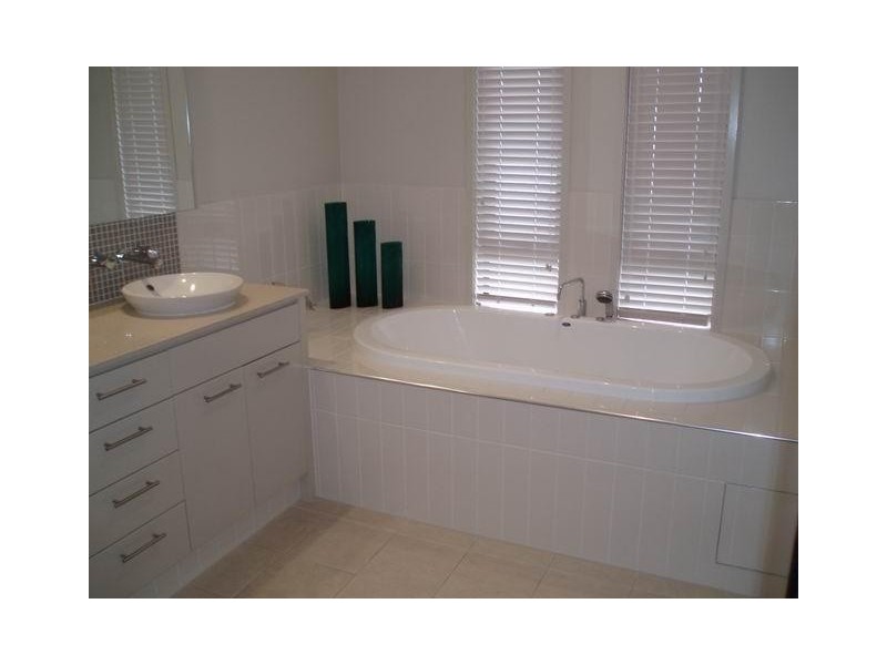 Broadbeach Waters QLD 4218