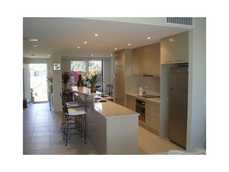 Broadbeach Waters QLD 4218