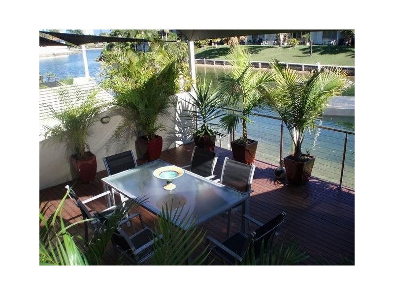 Broadbeach Waters QLD 4218