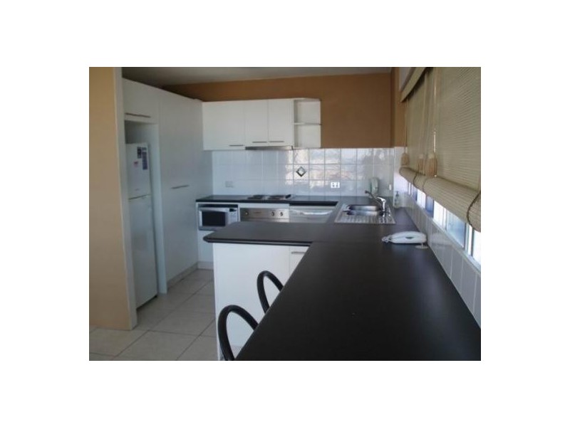 902 43-49 Garfield Terrace, Surfers Paradise QLD 4217