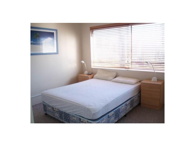 902 43-49 Garfield Terrace, Surfers Paradise QLD 4217
