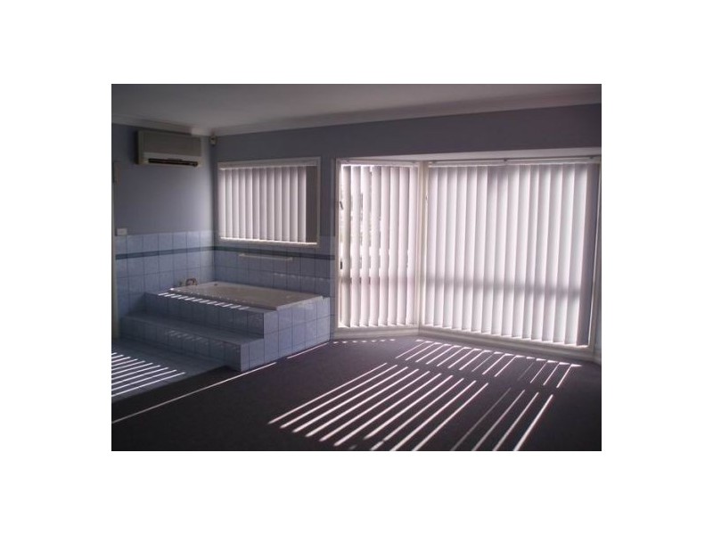 Isle Of Capri QLD 4217