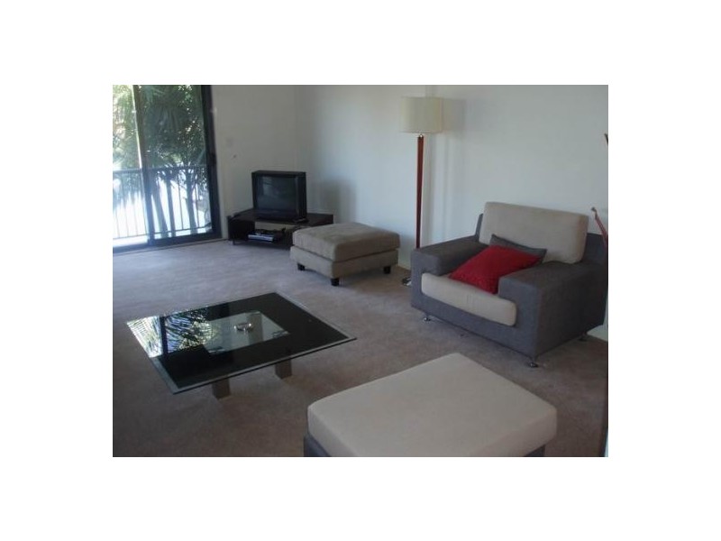 Clear Island Waters QLD 4226