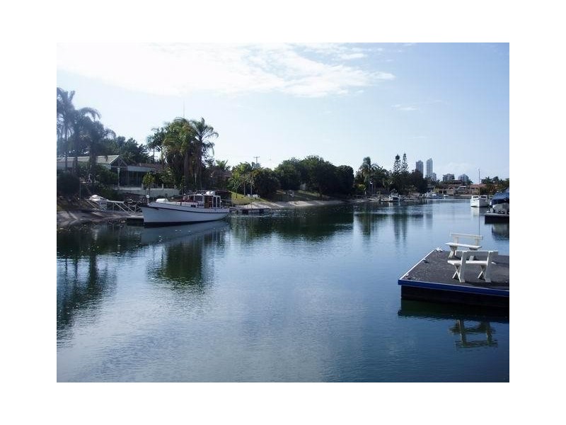 Isle Of Capri QLD 4217