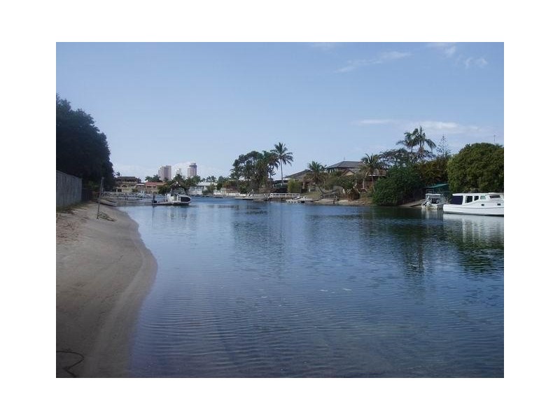 Isle Of Capri QLD 4217