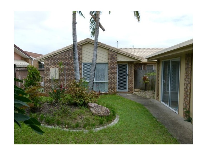 1/ 6 Freeman Street, Labrador QLD 4215