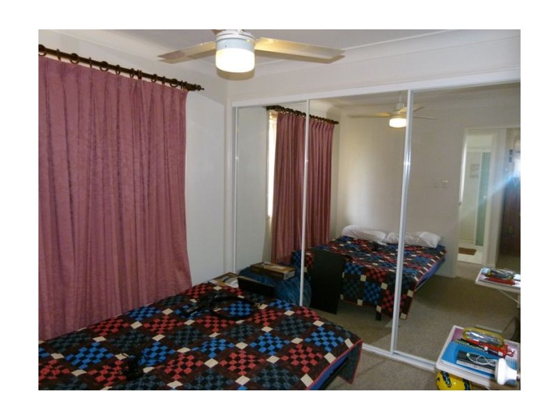 1/ 6 Freeman Street, Labrador QLD 4215