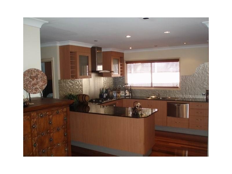 Isle Of Capri QLD 4217