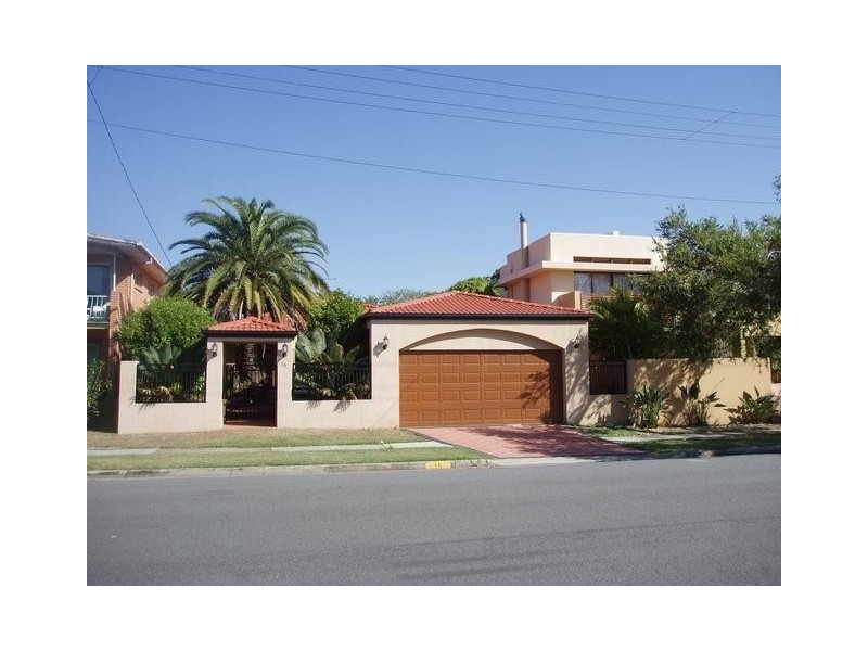 Isle Of Capri QLD 4217