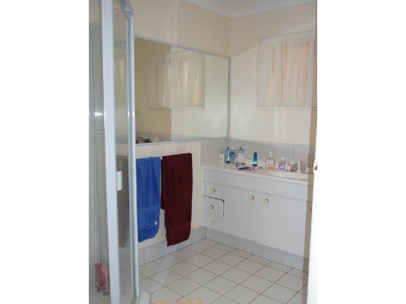 20 brindisi avenue, Isle Of Capri QLD 4217