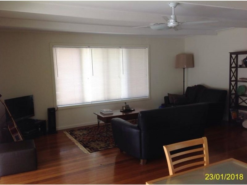 23 Brindisi Avenue, Isle Of Capri QLD 4217