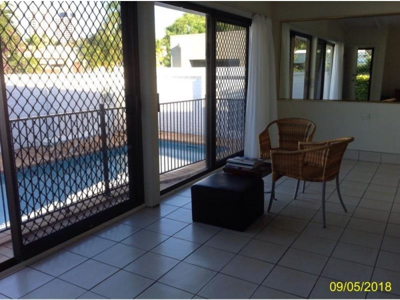 23 Brindisi Avenue, Isle Of Capri QLD 4217